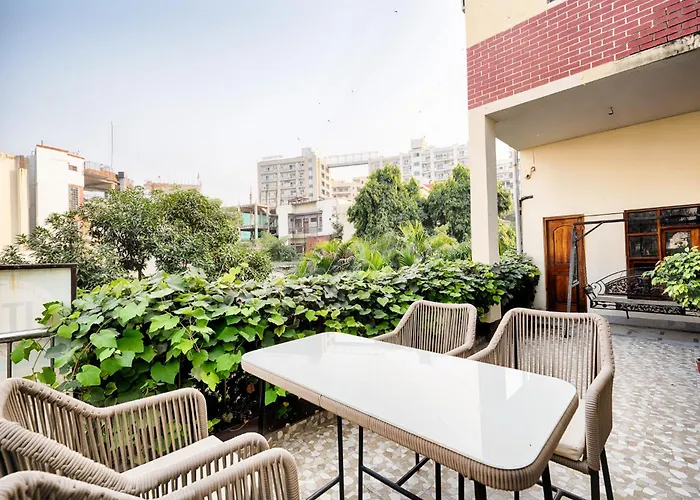 International Travellers\' Hostel By Ith Stays